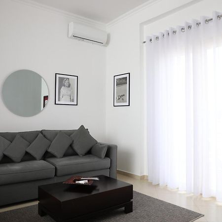 Square View Apartment Vlore Bagian luar foto